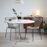 FRITZ HANSEN（フリッツ・ハンセン） / TABLE SERIES（テーブルシリーズ）A603 / スーパー円テーブル / ホワイト / クローム脚