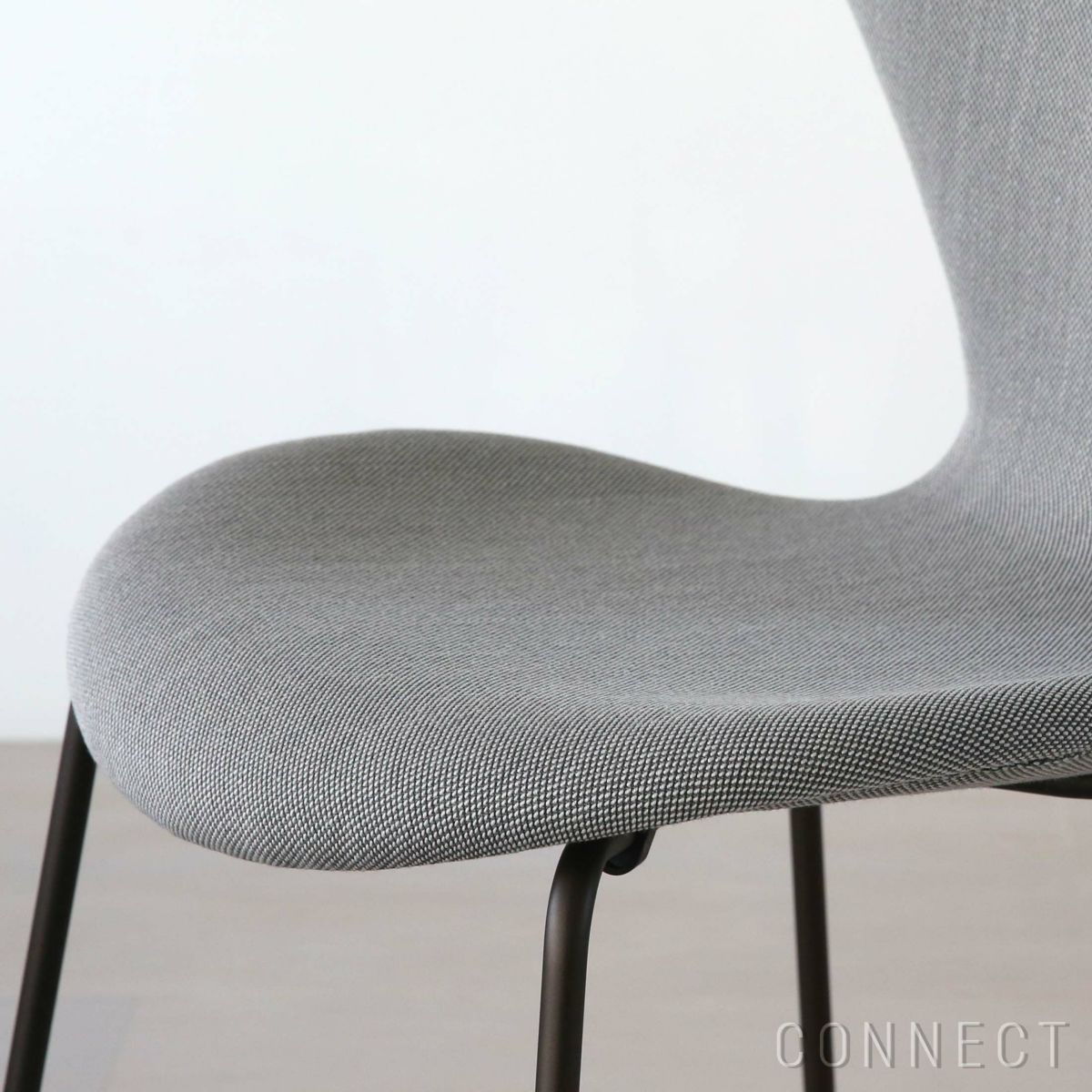 FRITZ HANSEN（フリッツ・ハンセン） / SERIES 7（セブンチェア） / フルパディング / Steelcut 133（グレー）