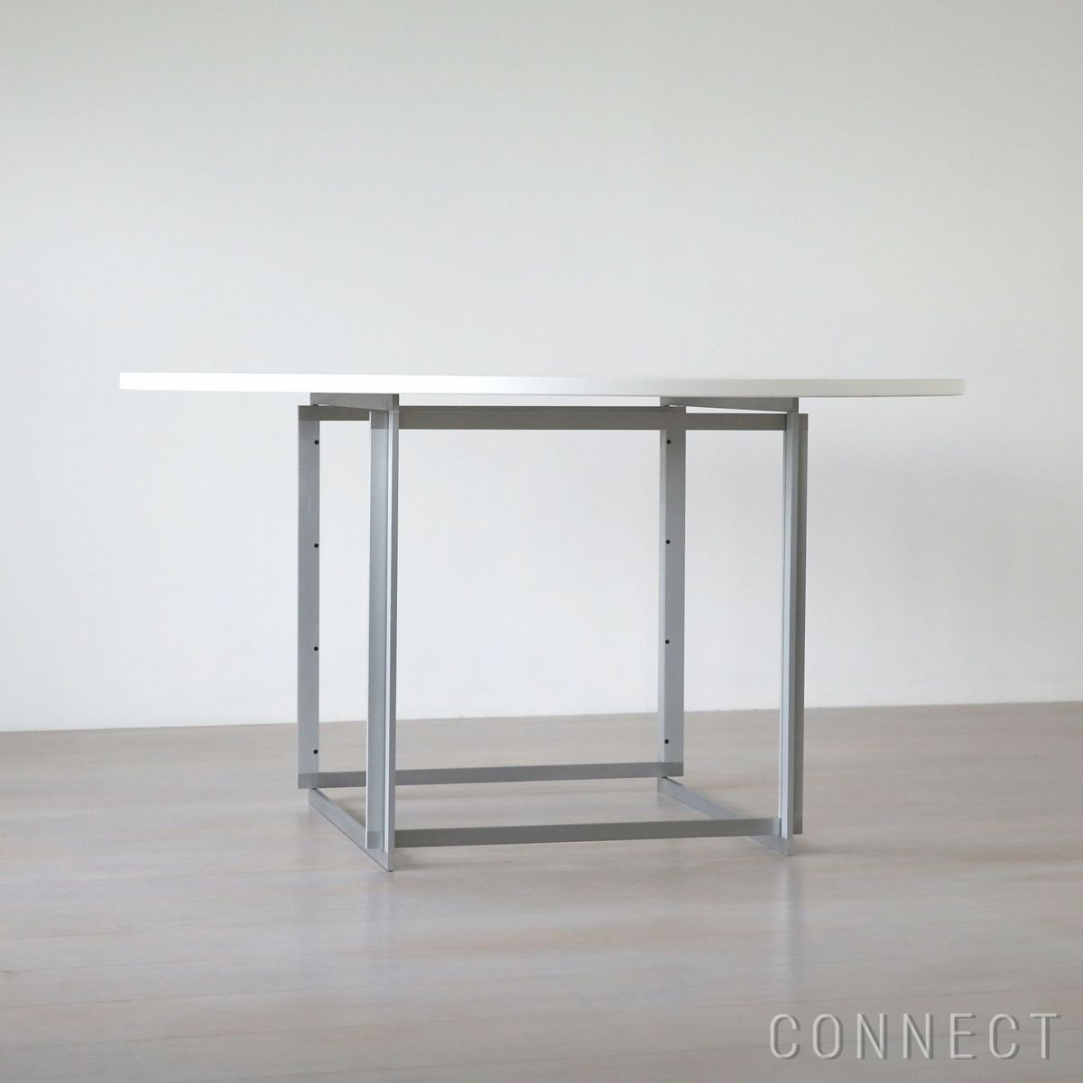 FRITZ HANSEN（フリッツ・ハンセン） / PK58 / 大理石（ホワイト） / テーブル / Φ130cm