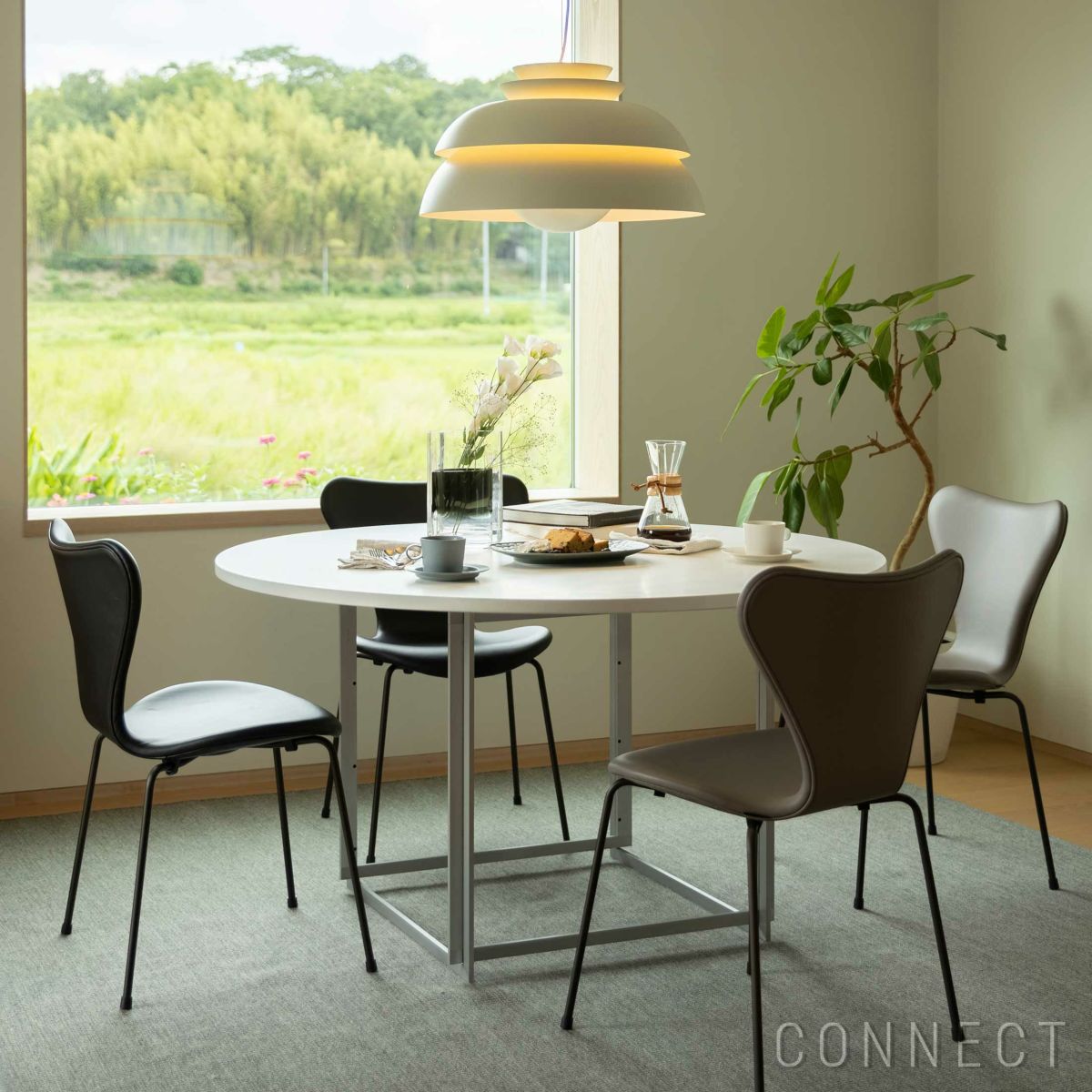 FRITZ HANSEN（フリッツ・ハンセン） / PK58 / 大理石（ホワイト） / テーブル / Φ130cm