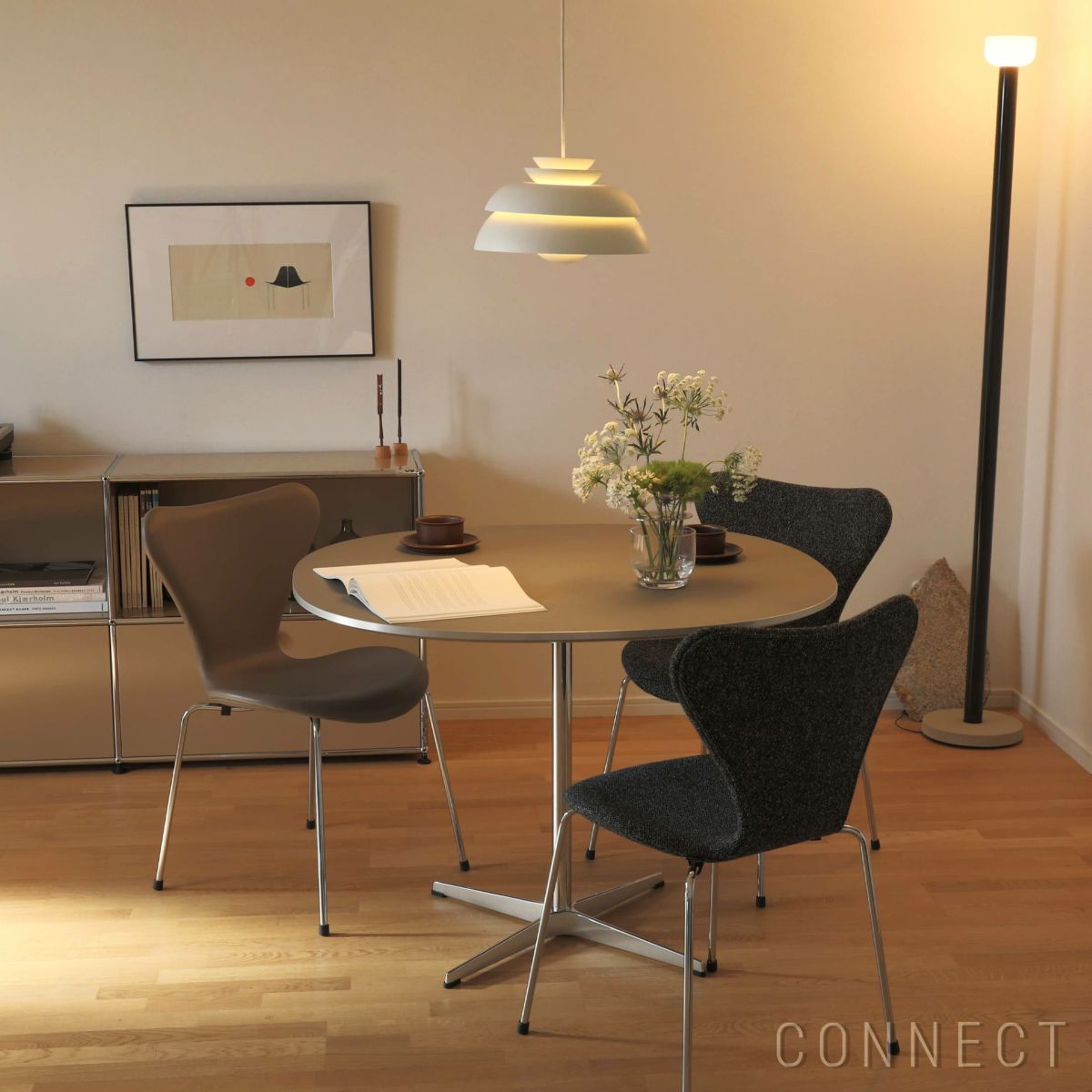 FRITZ HANSEN（フリッツ・ハンセン） / TABLE SERIES（テーブルシリーズ）A603 / スーパー円テーブル / グレー / クローム脚【組立無料】