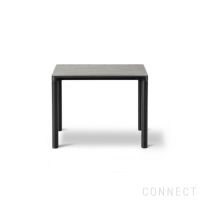 FREDERICIA（フレデリシア） / Piloti Wood Coffee Table（ピロッティウッドコーヒーテーブル） / Model 6705 / オーク材・ラッカー仕上げ / ブラック塗装 / 46.5×39