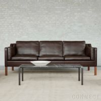 FREDERICIA（フレデリシア） / Mogensen 2213 Sofa（モーエンセンソファ） / Model 2213 / ウォルナット材・オイル仕上げ / Organic 906