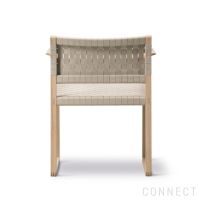 FREDERICIA（フレデリシア） / BM62 Armchair（アームチェア） / Model 3362 / オーク材・オイル仕上げ / リネンウェビング（ナチュラル）