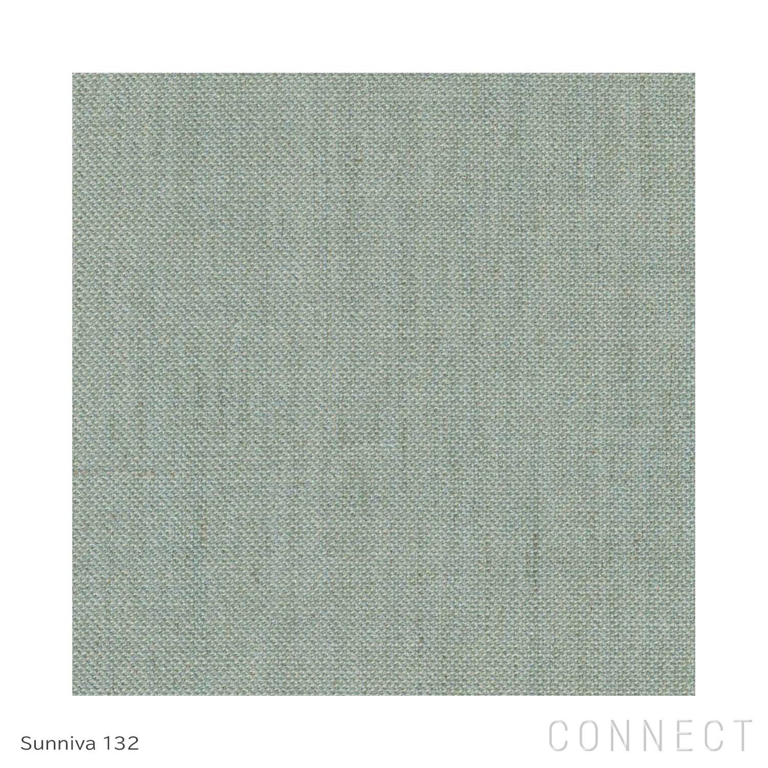 FREDERICIA（フレデリシア） / Swoon Lounge Armchair（スウーンラウンジアームチェア） / Model 1770 / オーク材・ラッカー仕上げ / Sunniva 132（スニバ）
