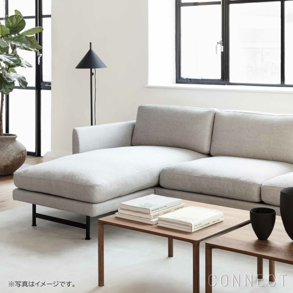 FREDERICIA（フレデリシア） / Calmo Chaise Sofa（カルモシェーズソファ） / Model 5625 / メタルブラックベース / Sunniva 717（スニバ） / クッション付き