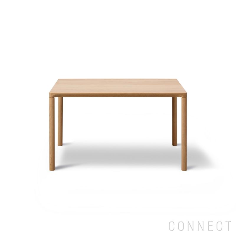 FREDERICIA（フレデリシア） / Piloti Wood Coffee Table（ピロッティウッドコーヒーテーブル） / Model 6720 / オーク材・ライトオイル仕上げ / 75×75