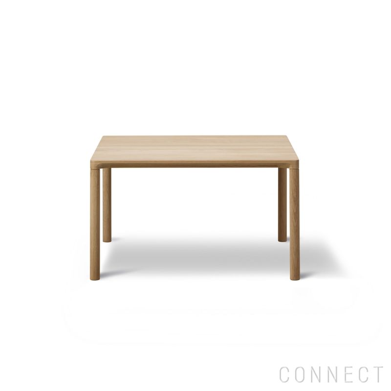 FREDERICIA（フレデリシア） / Piloti Wood Coffee Table（ピロッティウッドコーヒーテーブル） / Model 6725 / オーク材・ライトオイル仕上げ / 63×63