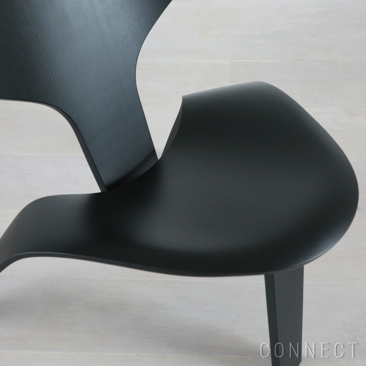 FRITZ HANSEN（フリッツ・ハンセン） / PK0 A（ピーケー0 A ） / ブラックカラードアッシュ / ラウンジチェア