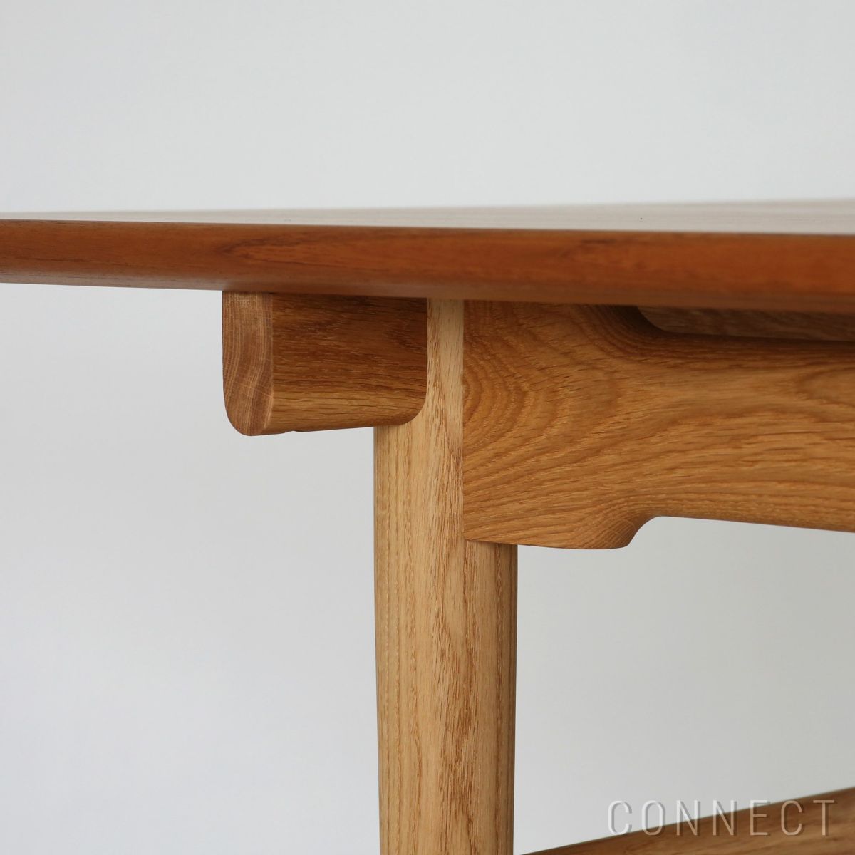 CARL HANSEN & SON （カール・ハンセン＆サン） / CH327 ダイニングテーブル / チーク材・オーク材・オイル仕上げ / 190×95cm