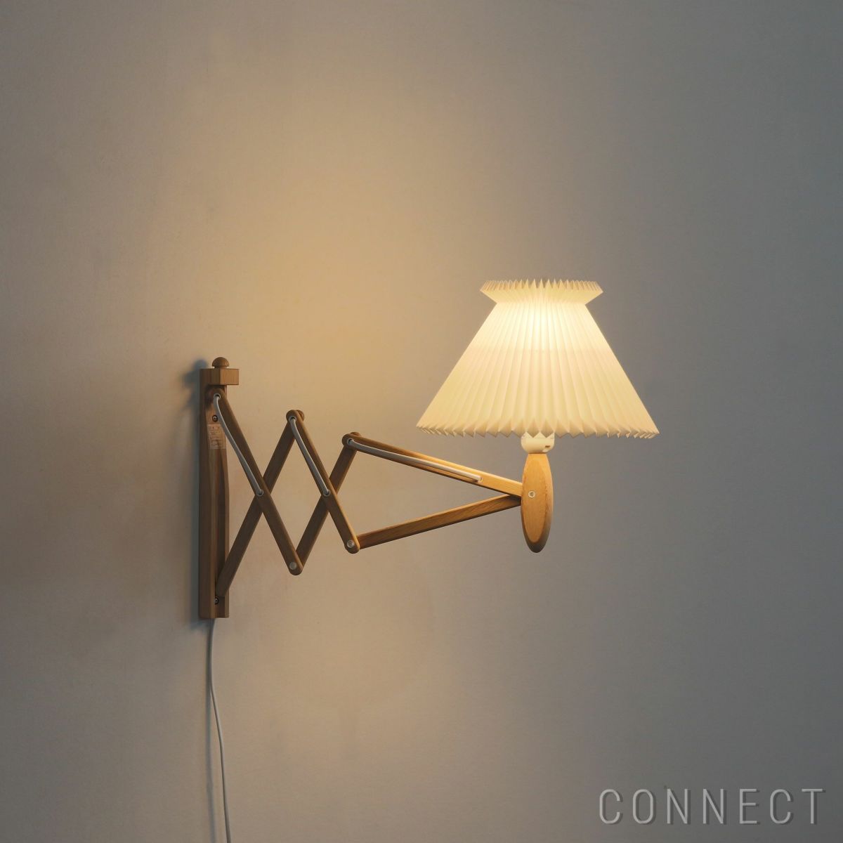 LE KLINT（レ・クリント） / BRACKET MODEL 324（ブラケット モデル） / ウォールランプ