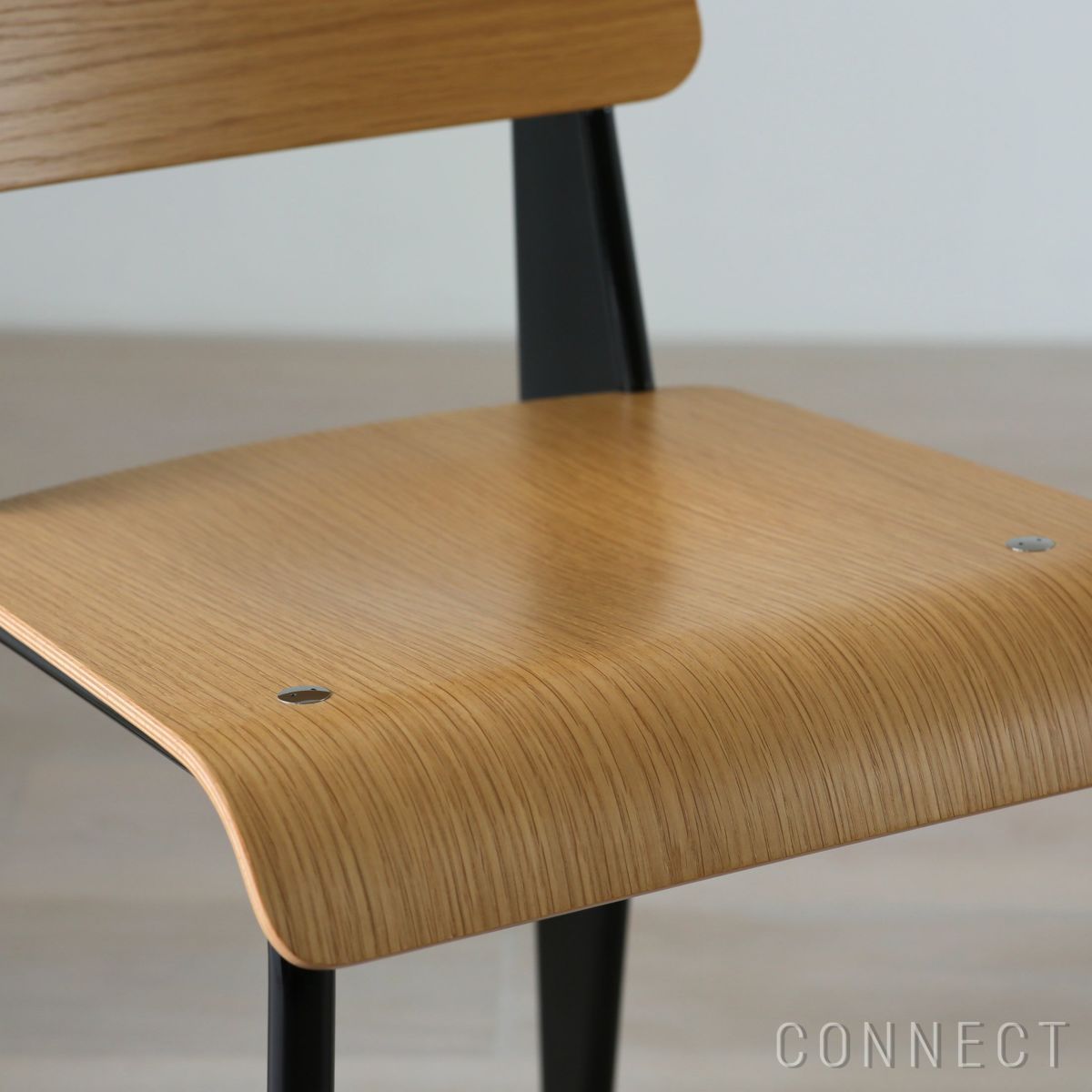 Vitra（ヴィトラ） / Standard（スタンダード） / チェア / ナチュラルオーク / ディープブラック