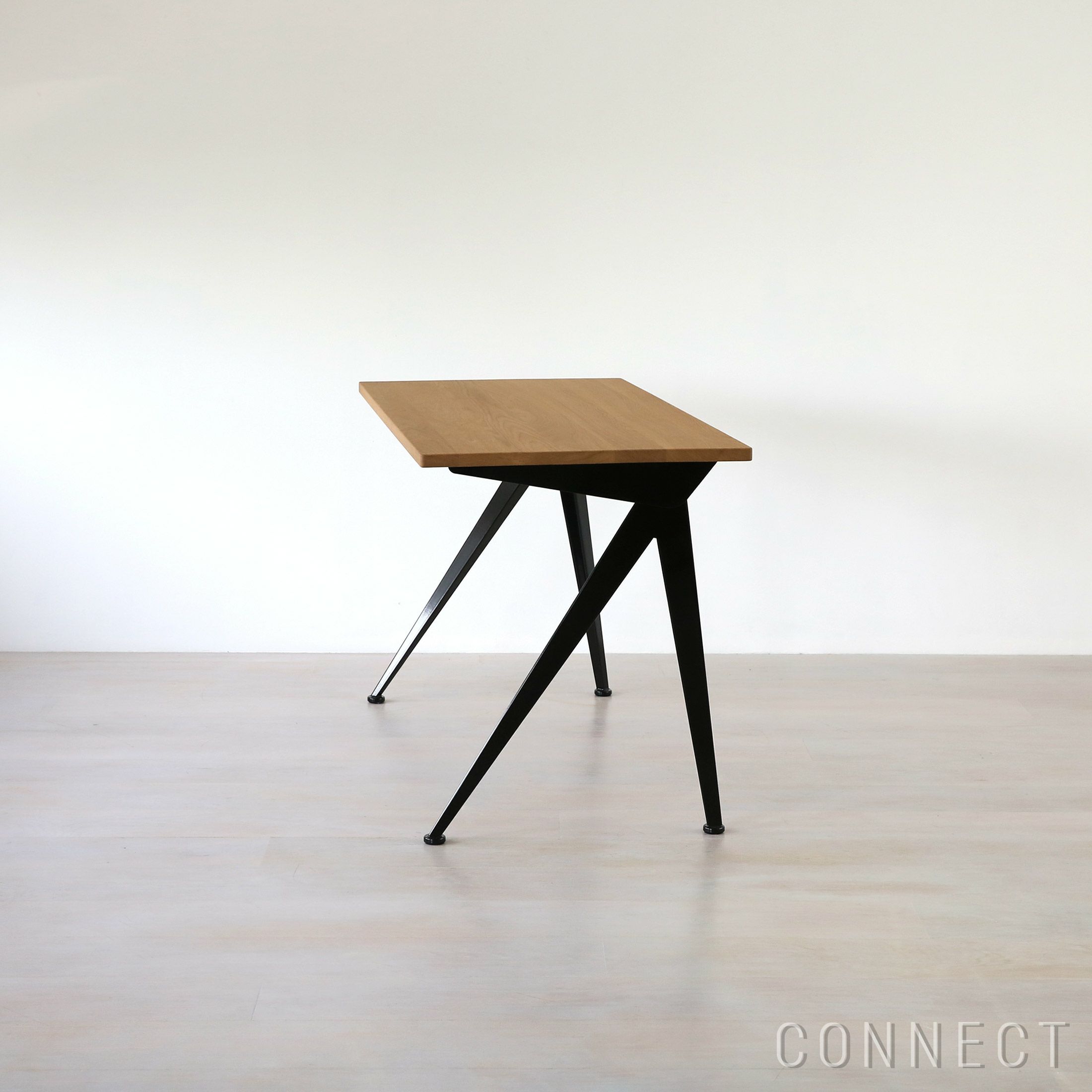 Vitra（ヴィトラ） / Compas Direction（コンパス ディレクション） / ナチュラルオーク・オイル仕上げ / ディープブラック / デスク