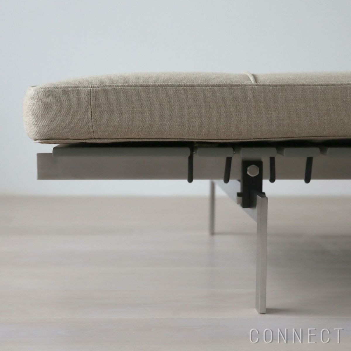 FRITZ HANSEN（フリッツ・ハンセン） / PK80 / デイベッド / キャンバス / ナチュラルFRITZ HANSEN（フリッツ・ハンセン） / PK80 / デイベッド / キャンバス / ナチュラル