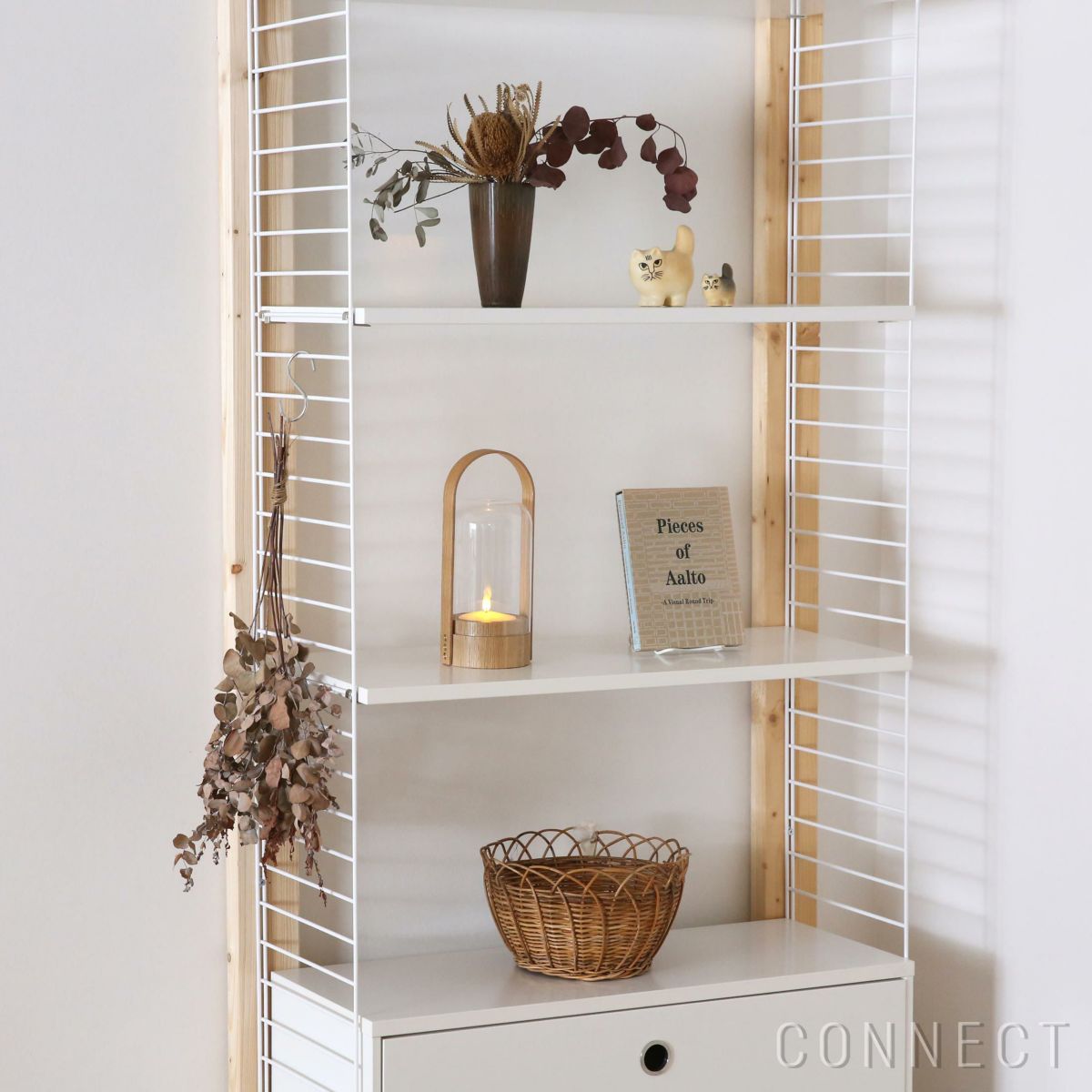 String（ストリング） / ストリング システム / チェスト＋フロアパネル / H200×W80×D30 / ホワイト / 壁面収納