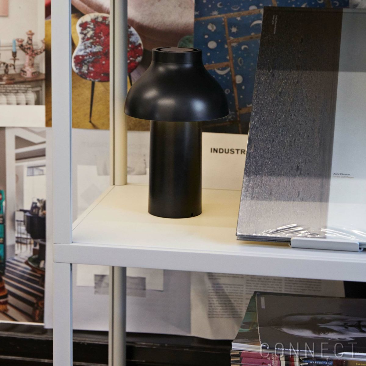 HAY（ヘイ） / PC PORTABLE（PCポータブル） / リサイクル仕様 / ソフトブラック / テーブルランプ