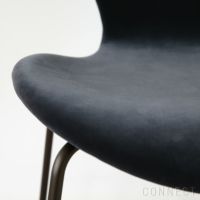 FRITZ HANSEN（フリッツ・ハンセン） / SERIES 7（セブンチェア） / BELFAST（ベルファスト）/ VELVET（ベルベット） / フルパディング / ブラウンブロンズ脚