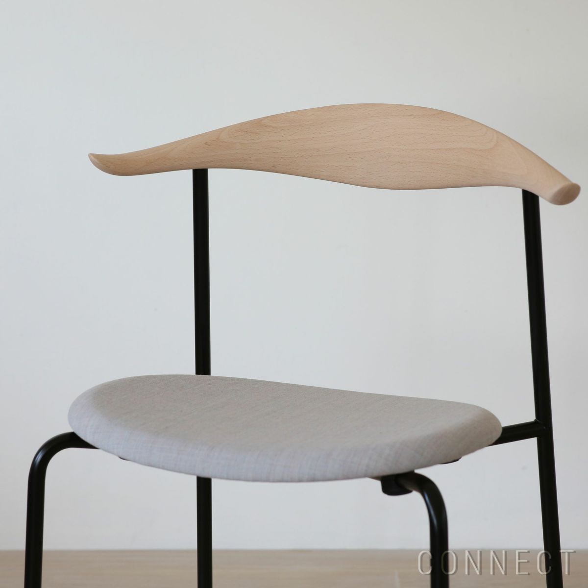 CARL HANSEN & SON（カール・ハンセン＆サン） / CH88P / ビーチ材・ソープ仕上げ・ブラック脚 / Canvas 0716 / ダイニングチェア