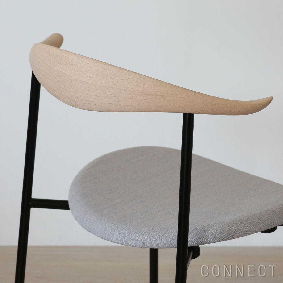 CARL HANSEN & SON（カール・ハンセン＆サン） / CH88P / ビーチ材・ソープ仕上げ・ブラック脚 / Canvas 0716 / ダイニングチェア