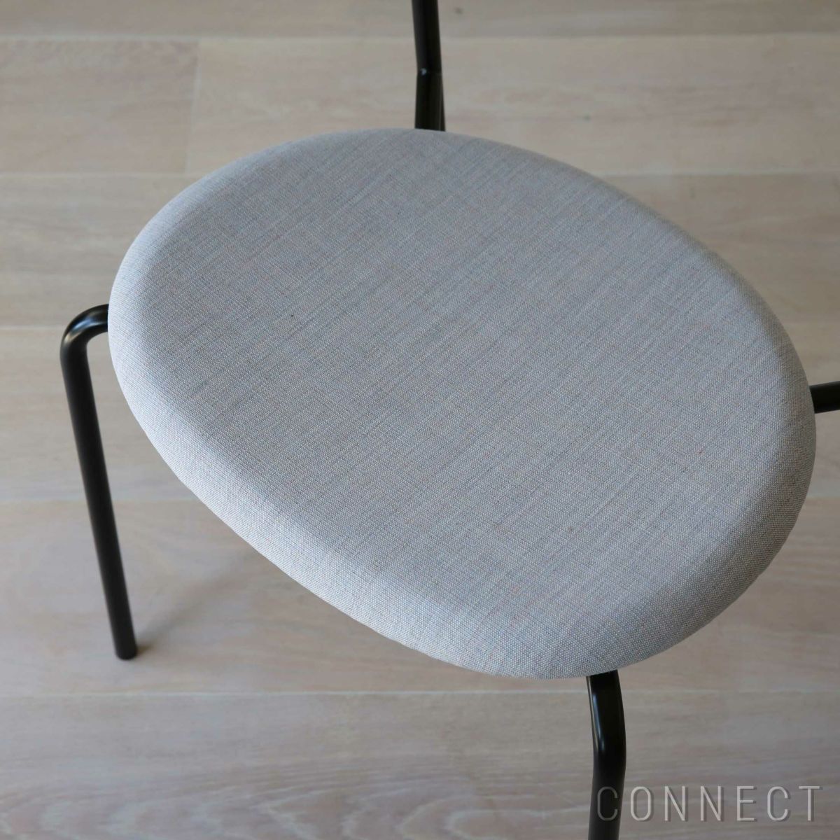 CARL HANSEN & SON（カール・ハンセン＆サン） / CH88P / ビーチ材・ソープ仕上げ・ブラック脚 / Canvas 0716 / ダイニングチェア