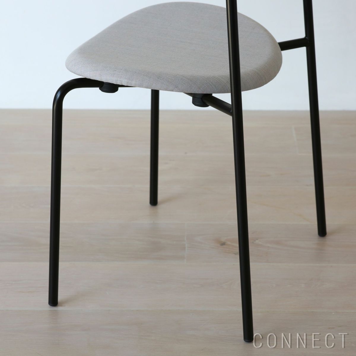 CARL HANSEN & SON（カール・ハンセン＆サン） / CH88P / ビーチ材・ソープ仕上げ・ブラック脚 / Canvas 0716 / ダイニングチェア