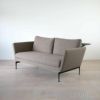 【アウトレット】Vitra（ヴィトラ） / Suita Sofa 2-Seater（スイタソファ 2シーター）バッククッション クラシック トレー付き / Dumet 17 sand melange / ベーシックダーク脚・パウダーコート仕上げ