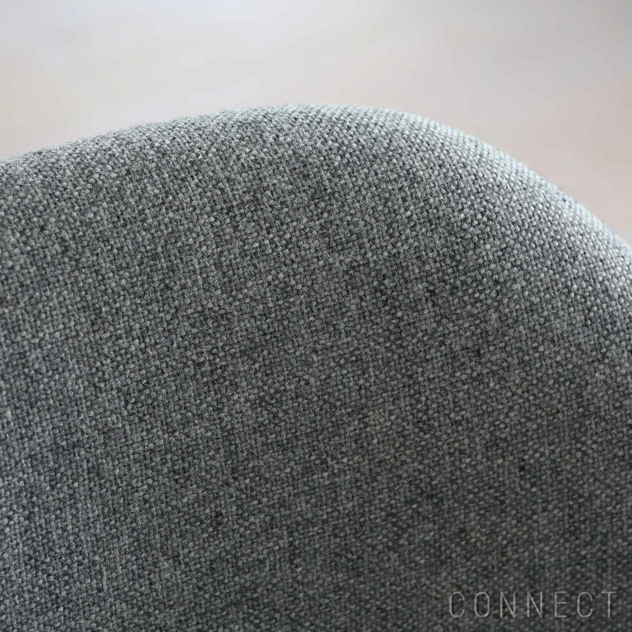 FREDERICIA（フレデリシア） / Swoon Lounge Armchair（スウーンラウンジアームチェア） / Model 1770 / オーク材・オイル仕上げ / Hallingdal 130（ハリンダル）