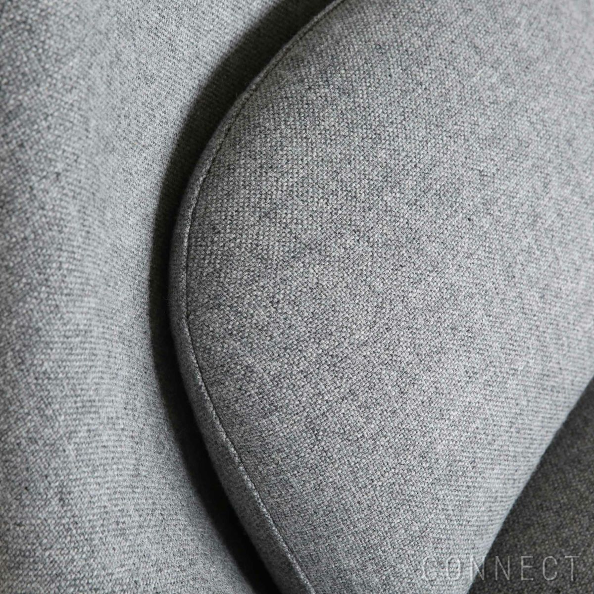 FREDERICIA（フレデリシア） / Swoon Lounge Armchair（スウーンラウンジアームチェア） / Model 1770 / オーク材・オイル仕上げ / Hallingdal 130（ハリンダル）