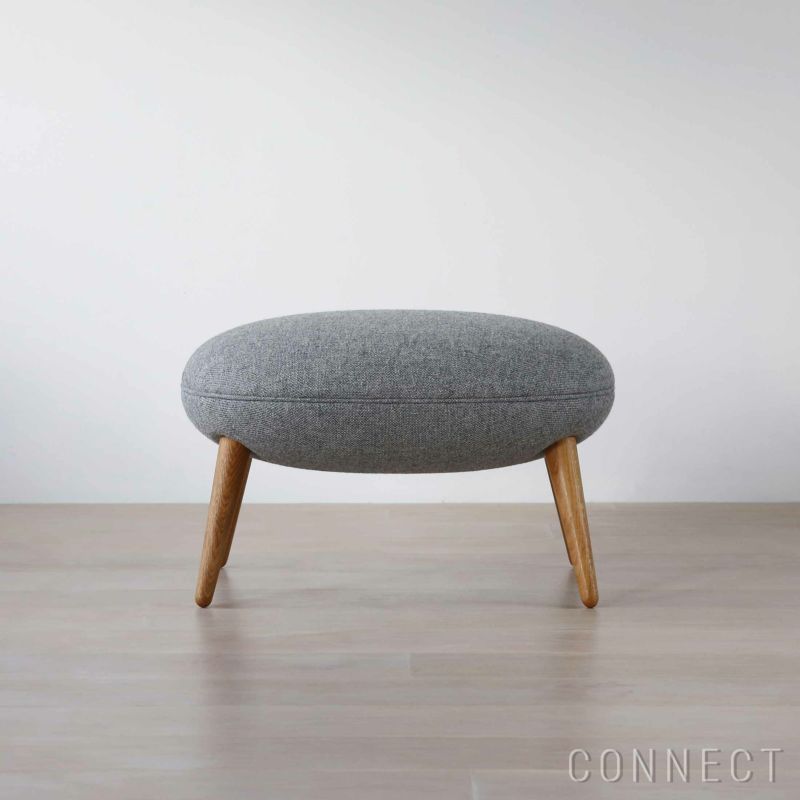 FREDERICIA（フレデリシア） / Swoon Ottoman（スウーンオットマン） / Model 1771 / オーク材・オイル仕上げ /  Hallingdal 130（ハリンダル） | CONNECT