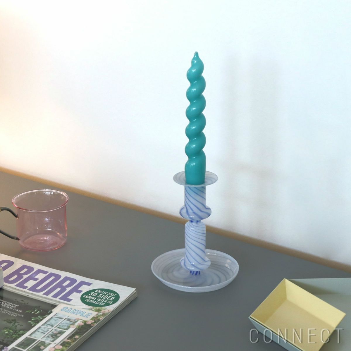 HAY（ヘイ） / FLARE STRIPE MILK M（キャンドルホルダー） / ブルー / 14cm