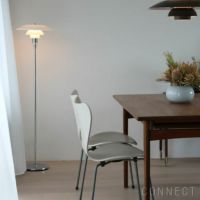 Louis Poulsen(ルイスポールセン)　 PH 3 1/2-2 1/2 Floor シルヴァー・クローム