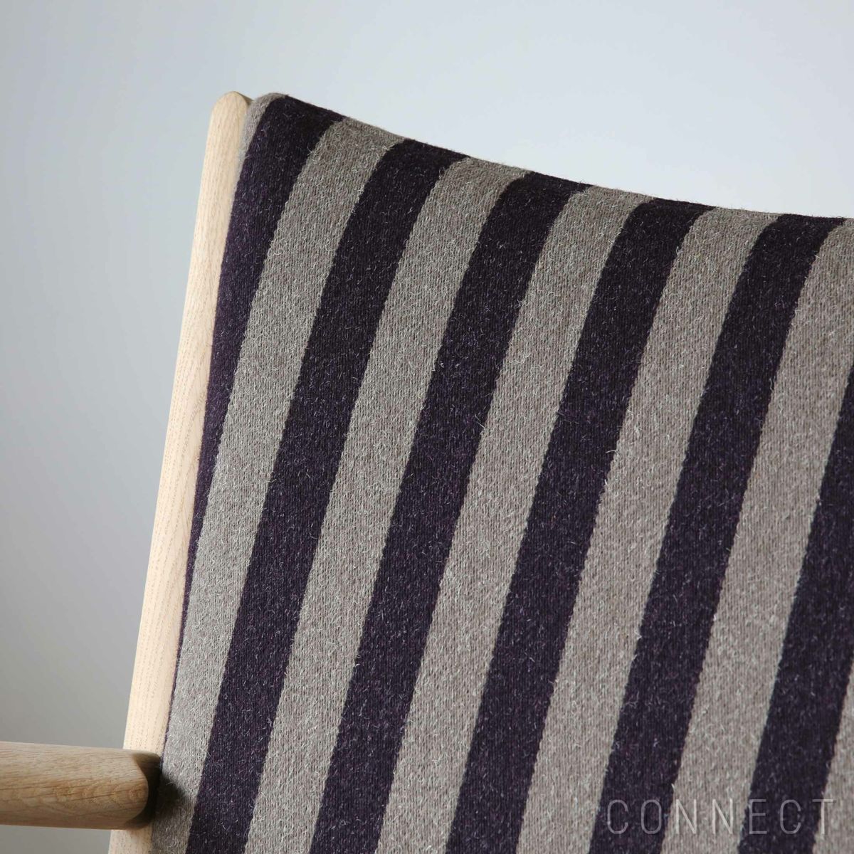 PP Mobler（PPモブラー） / PP16 / オーク材・ソープ仕上げ / Blans Strib（ブランズストライプ） / ラウンジチェア