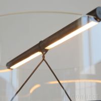 FLOS（フロス） / TO TIE T3（トゥータイT3） / テーブルランプ