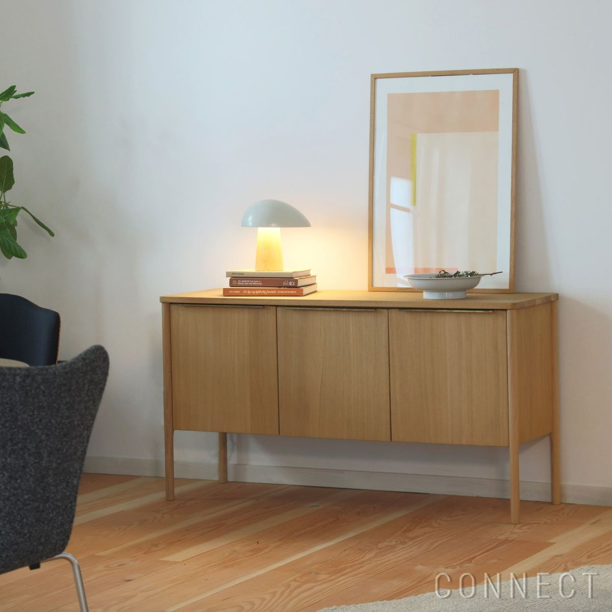 SKAGERAK（スカゲラック） / Jut Cabinet（ジュト キャビネット） / 真鍮 / オーク材・オイル仕上げ / 収納