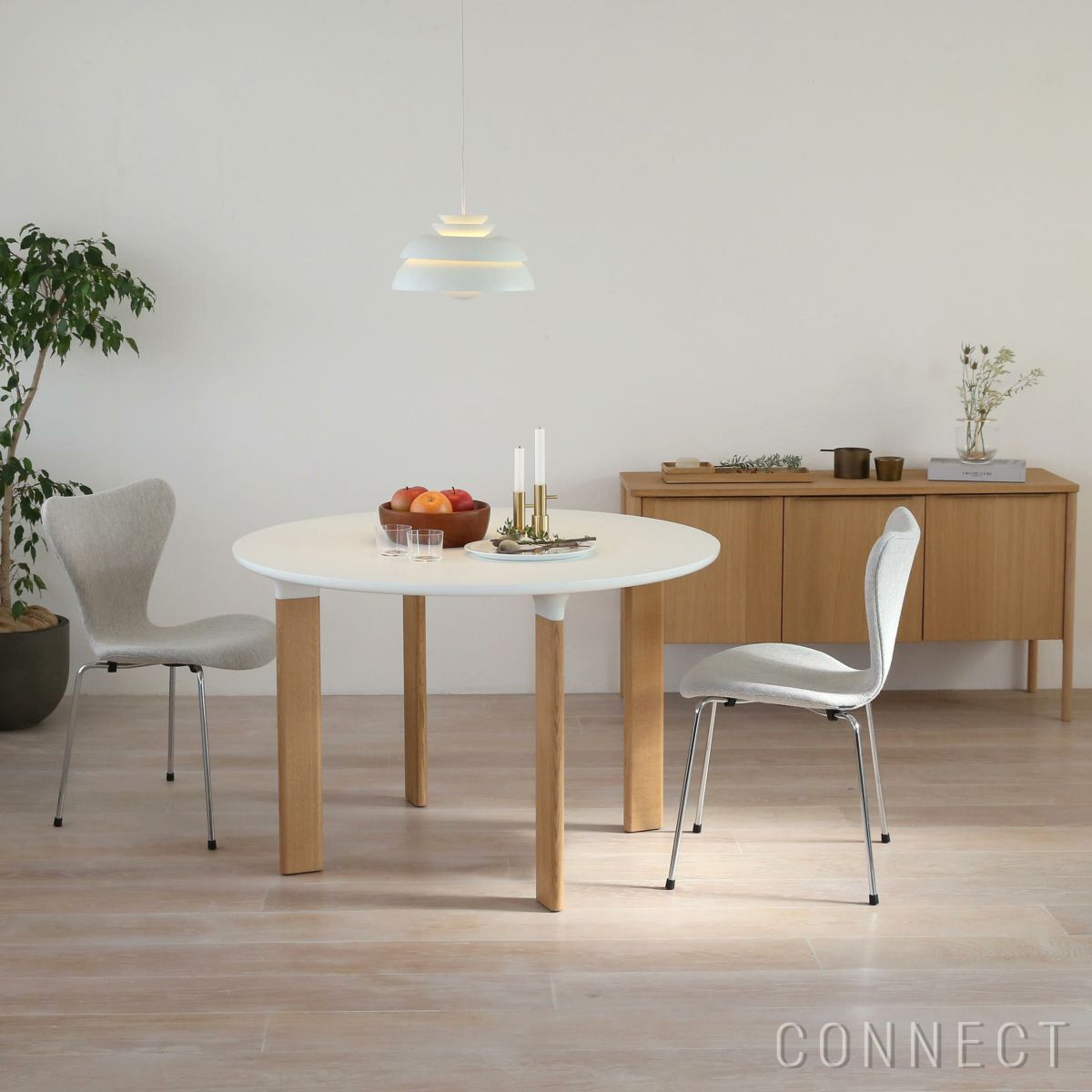 SKAGERAK（スカゲラック） / Jut Cabinet（ジュト キャビネット） / 真鍮 / オーク材・オイル仕上げ / 収納