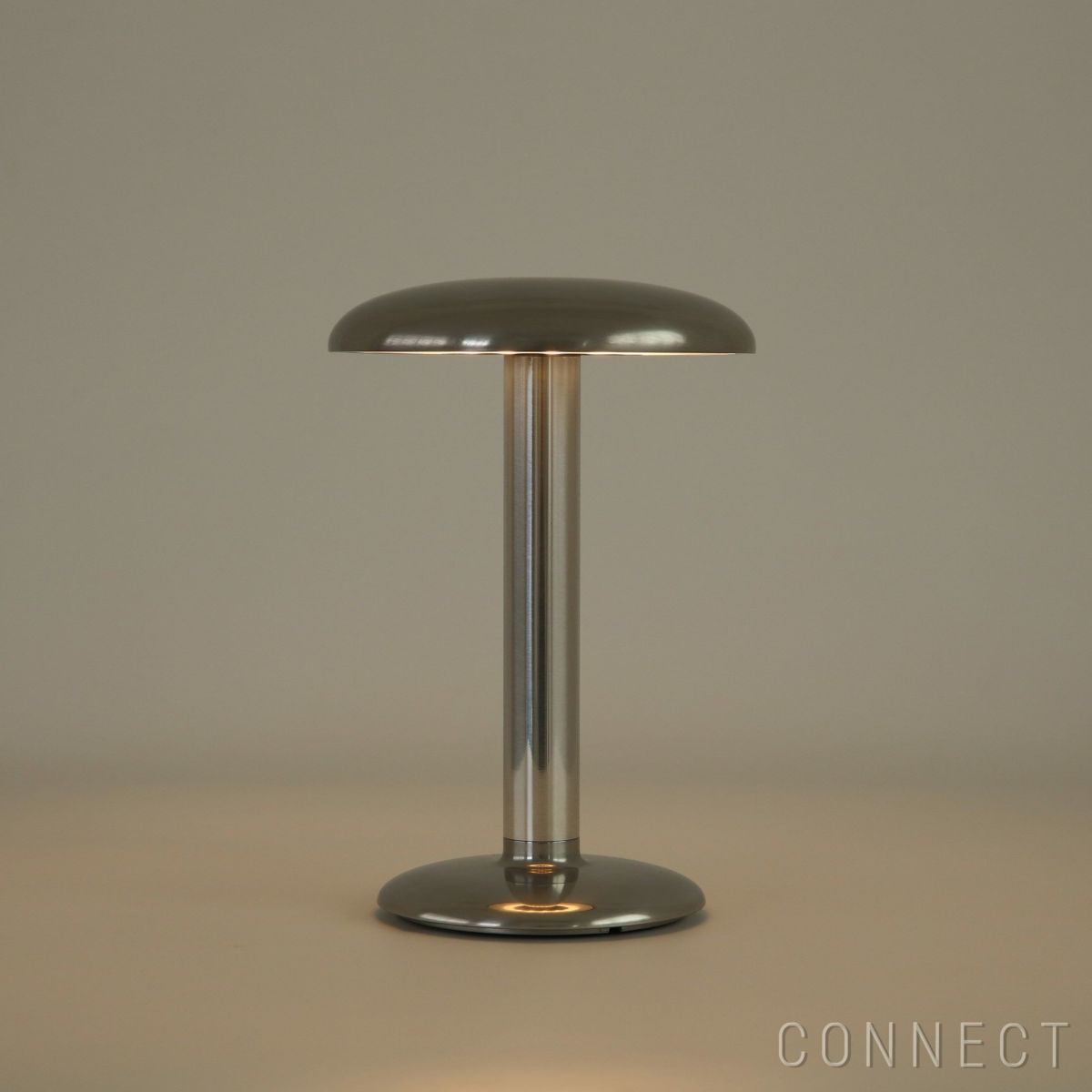 FLOS（フロス） / GUSTAVE（グスタヴ） / 全4色 / テーブルランプ