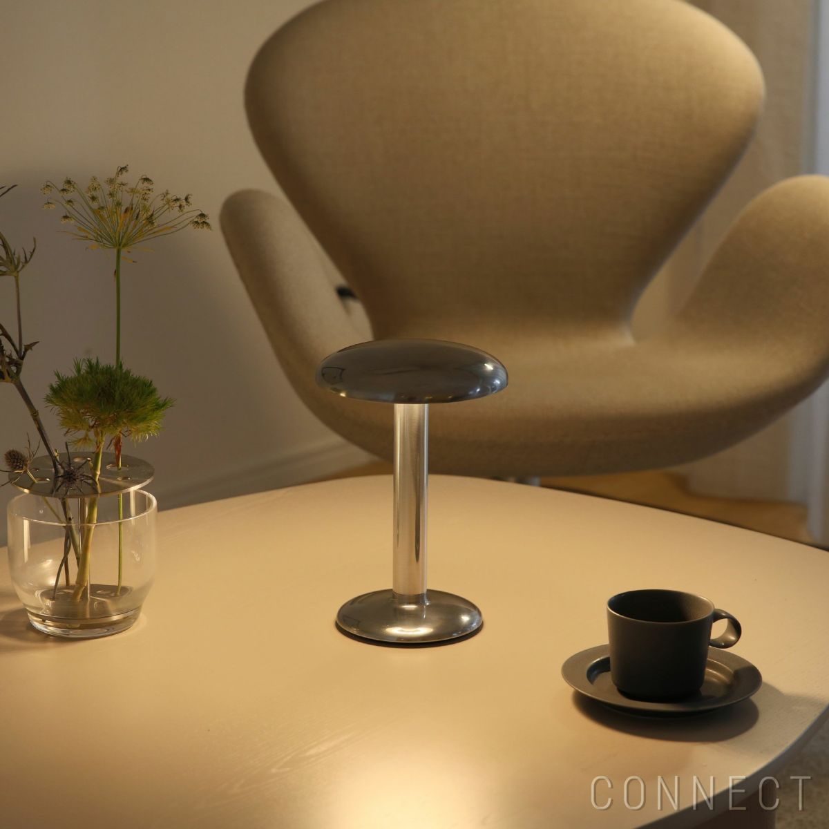 FLOS（フロス） / GUSTAVE（グスタヴ） / 全4色 / テーブルランプ