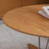 CARL HANSEN & SON （カール・ハンセン＆サン） E021 / EMBRACE LOUNGE TABLE / オーク材・オイル仕上げ・ブラック脚 / φ80cm / コーヒーテーブル