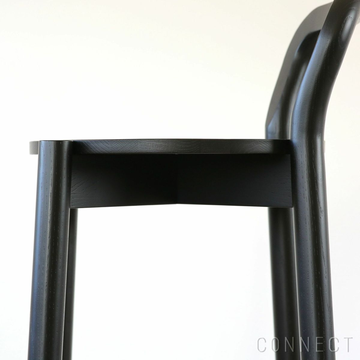 【アウトレット】Karimoku New Standard（カリモクニュースタンダード） / CASTOR BARSTOOL High with backrest（キャストールバースツール ハイ ウィズ バックレスト） / ブラック