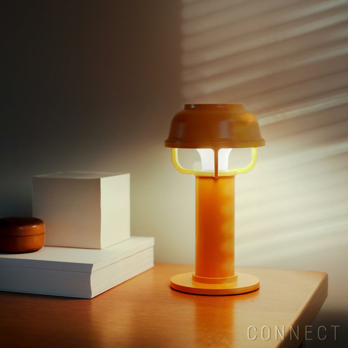 Artek（アルテック） / Kori Table Light（コリ テーブルライト） / 全2色 / テーブルランプ