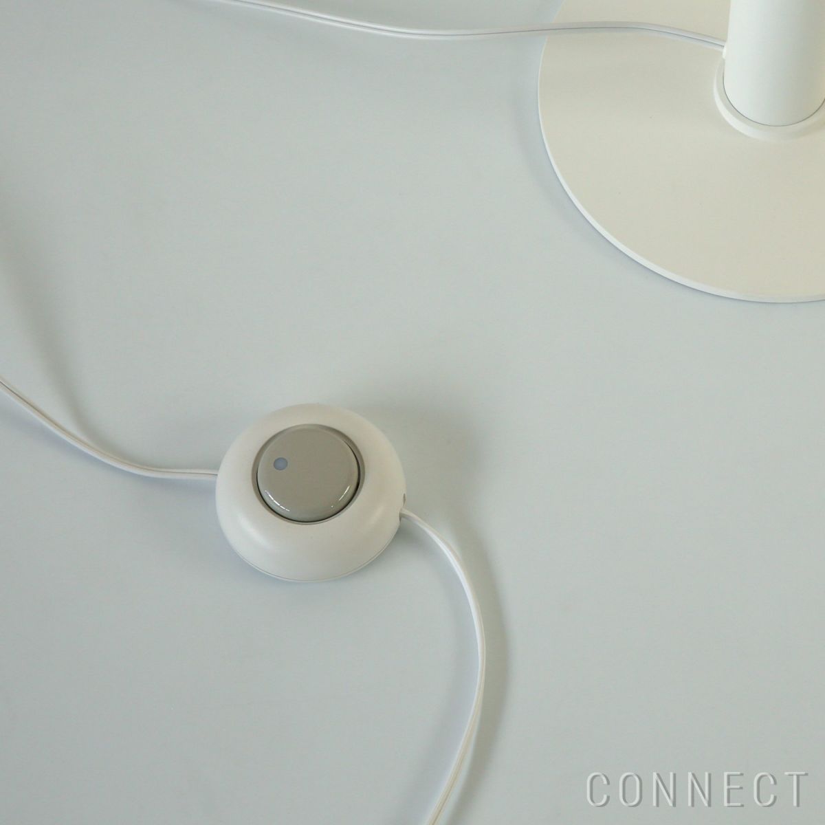 Artek（アルテック） / Kori Floor Light（コリ フロアライト） / 全2色 / フロアランプ