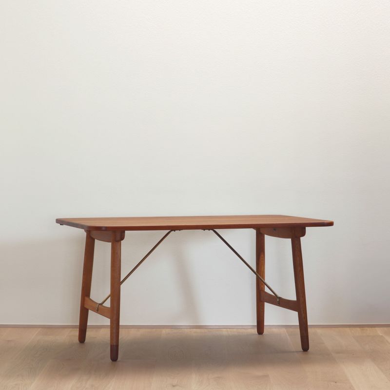 Borge Møgensen（ボーエ・モーエンセン） / BM1160 Hunting table（ハンティングテーブル）（vd1901-502）  【北欧ヴィンテージ】* | CONNECT