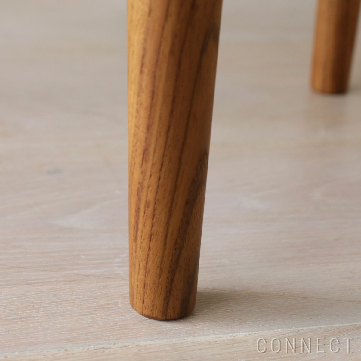 HOUSE OF FINN JUHL（ハウス・オブ・フィンユール） / CHIEFTAIN FOOTSTOOL（チーフテンフットスツール） / チーク材・オイル仕上げ・エレガンスレザー（mocca）