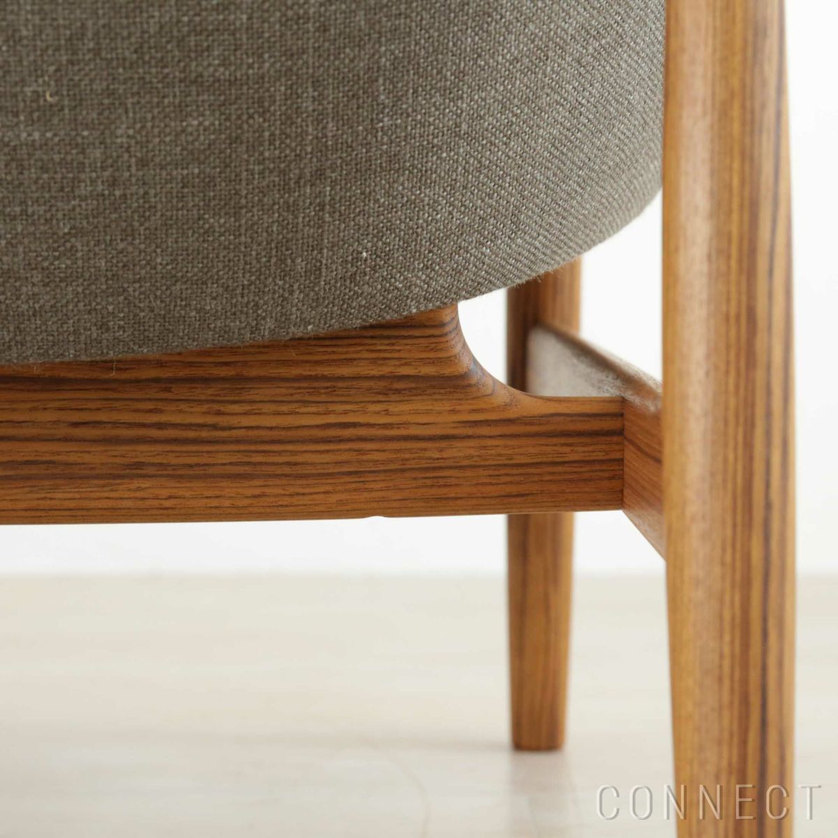 HOUSE OF FINN JUHL（ハウス・オブ・フィンユール） / 53 CHAIR / チーク材・オイル仕上げ / Rami 3072（ラミ） / ラウンジチェア
