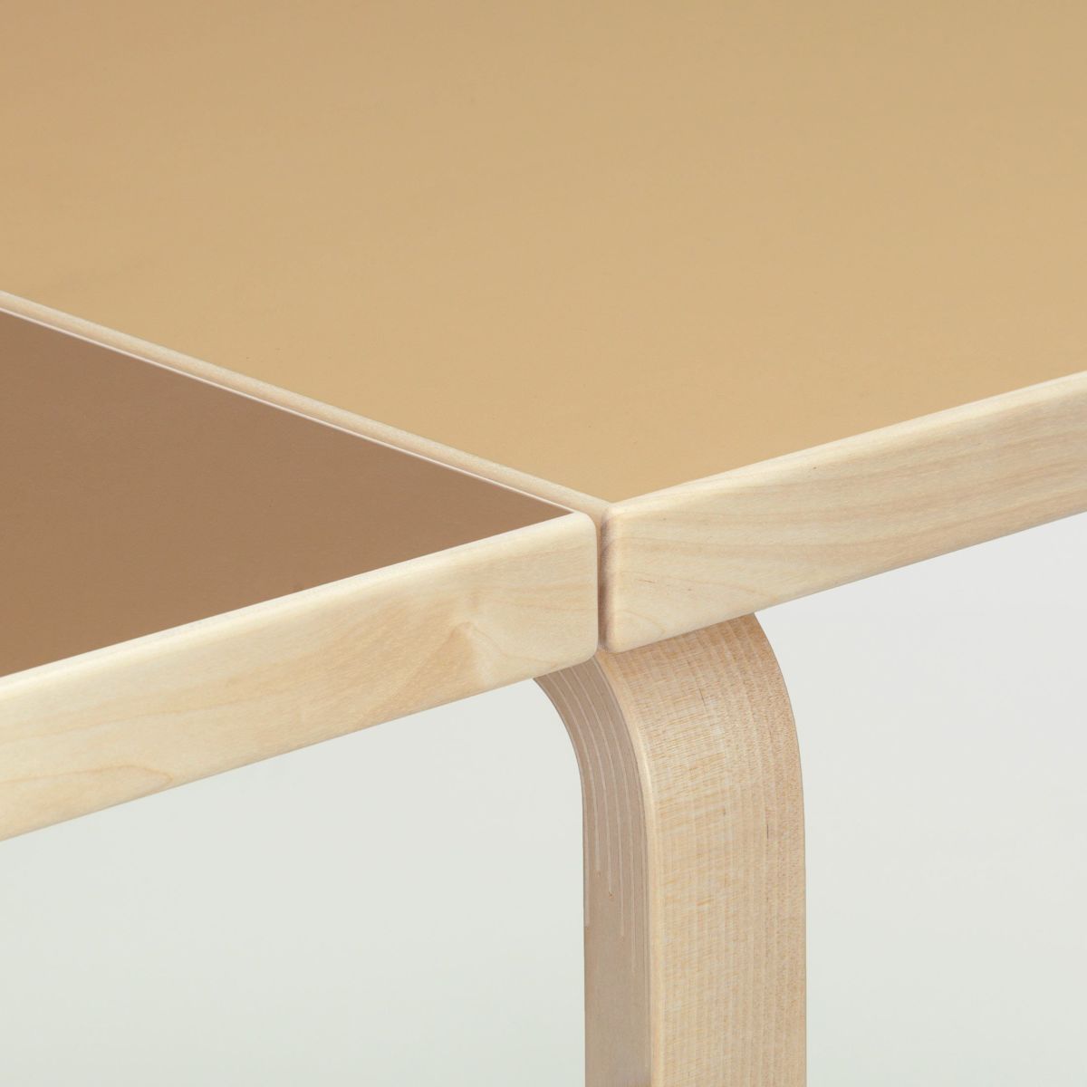 【復刻記念モデル】Artek（アルテック） / TABLE DL81C（ドロップリーフテーブル） / folding table / バーチ材 / 天板・クレイ ウォルナットリノリウム / 79-112.5×75cm / 伸長式テーブル