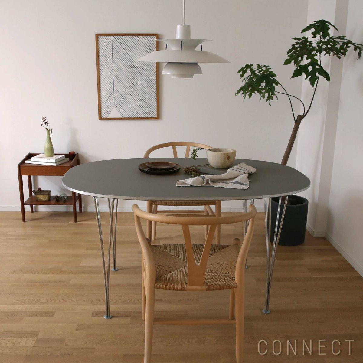 FRITZ HANSEN（フリッツ・ハンセン） / TABLE SERIES（テーブルシリーズ）B611 / スーパー楕円テーブル / グレー / クローム脚