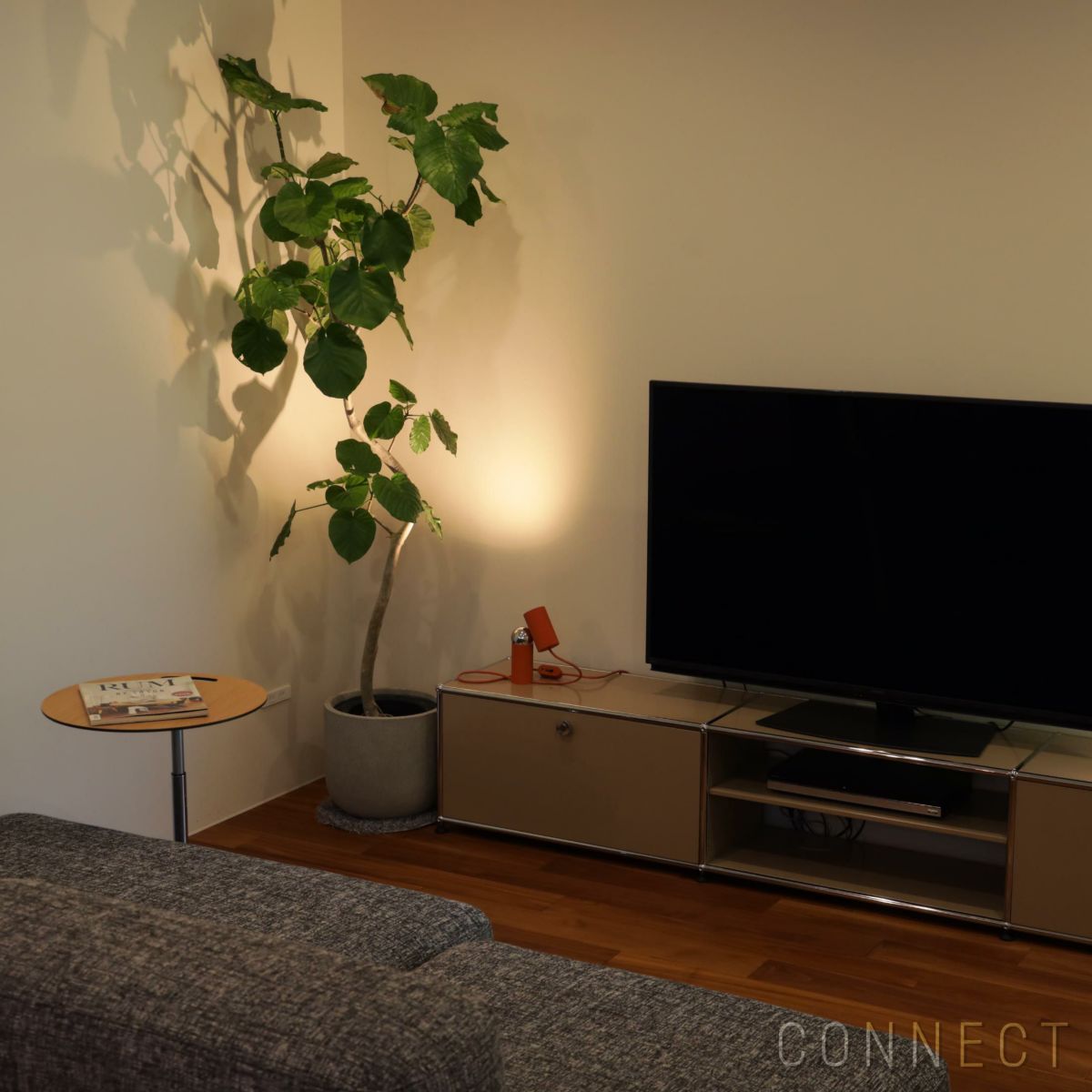 FLOS（フロス） / BILBOQUET（ビルボケ） / 全3色 / テーブルランプ