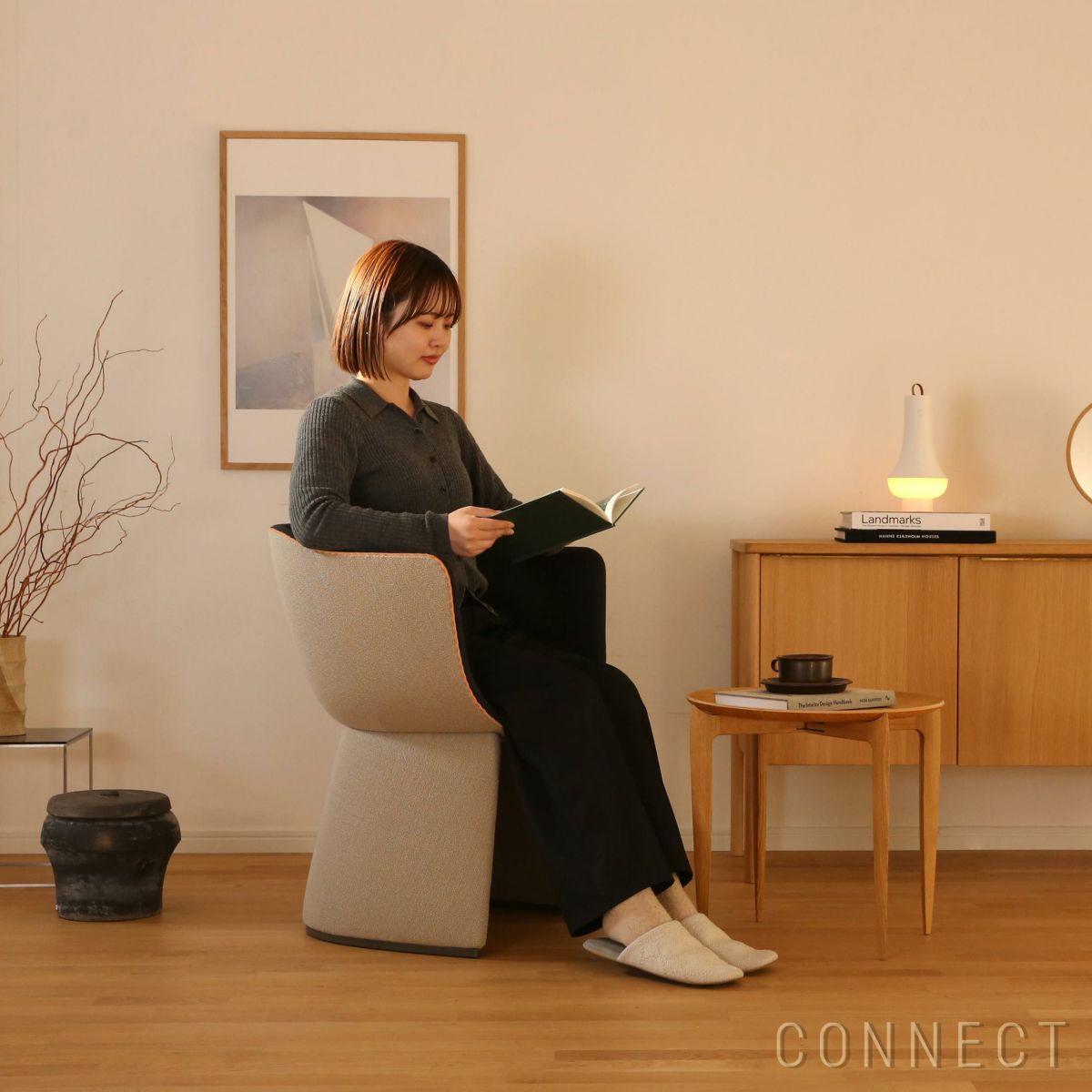 FRITZ HANSEN（フリッツ・ハンセン） / MONOLIT（モノリット） / Vidar（ヴィダー）0222 ベージュ×0182 アンスラサイト / レザーパイピングあり / ラウンジチェア