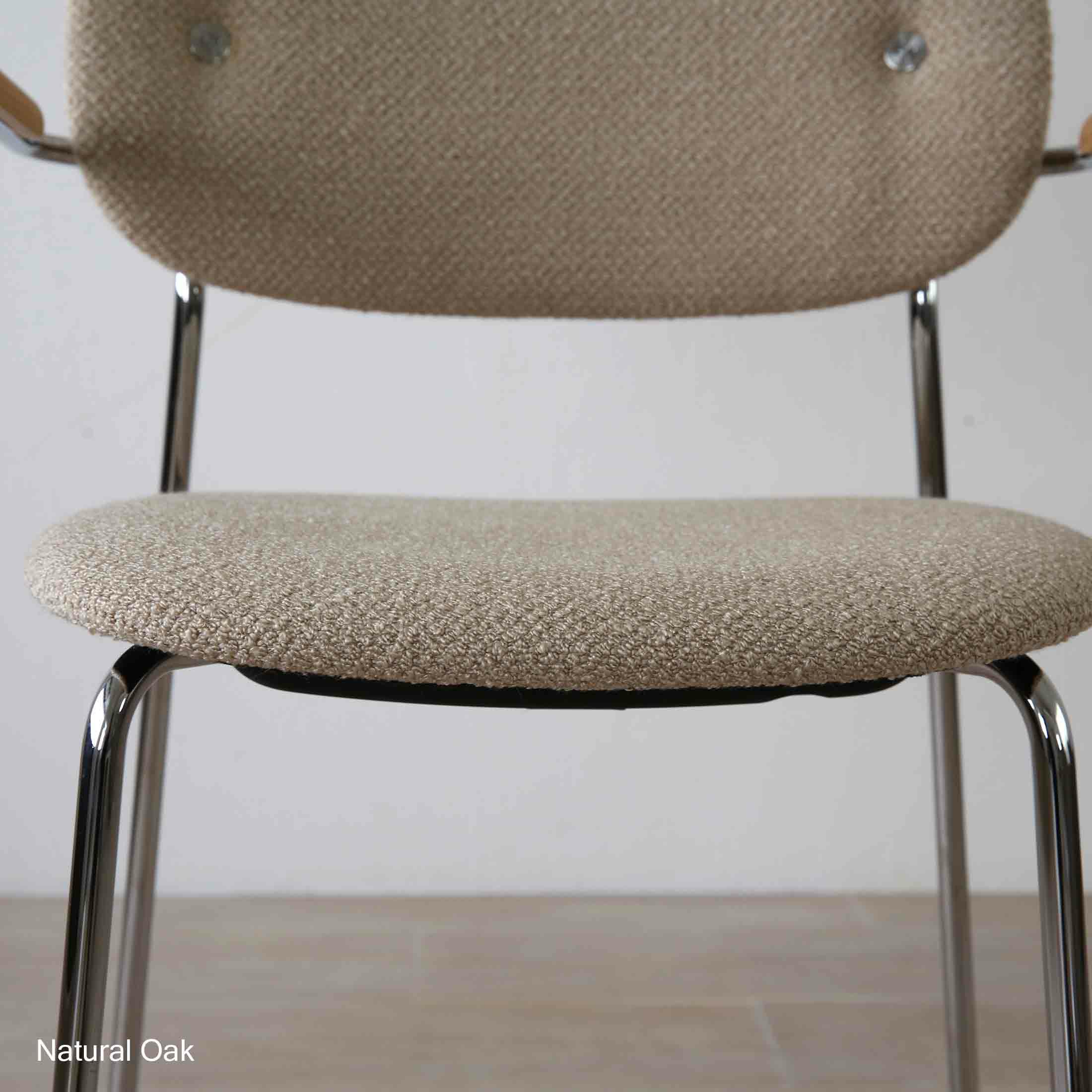 Audo Copenhagen（オドー・コペンハーゲン） / CO DINING CHAIR（コ ダイニング チェア）/ アームチェア / Natural Oak / Audo Bouclé（オドー ブークレ）02 / クロームベース