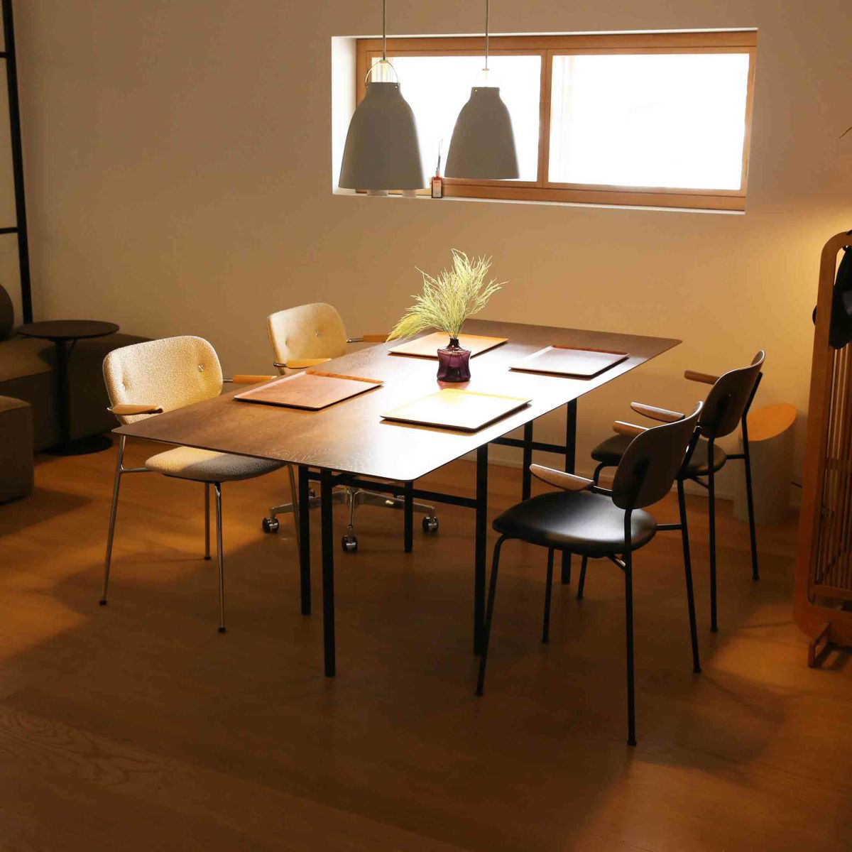 Audo Copenhagen（オドー・コペンハーゲン） / SNAREGADE DINING TABLE（スネアゲート ダイニングテーブル） / 長方形 / L200 / Dark Stained Oak